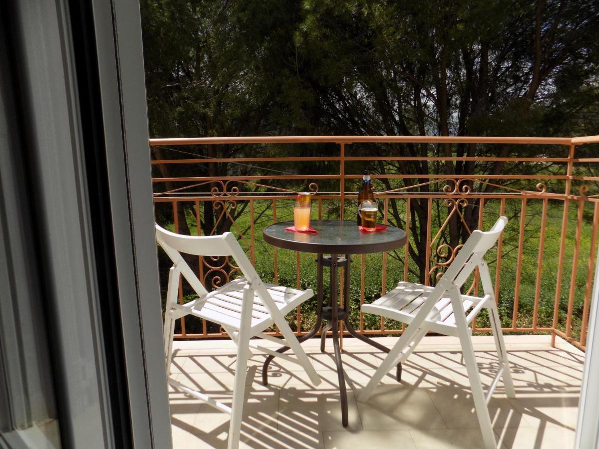 Afrodite Spacious Apartments! Agia Efimia 외부 사진