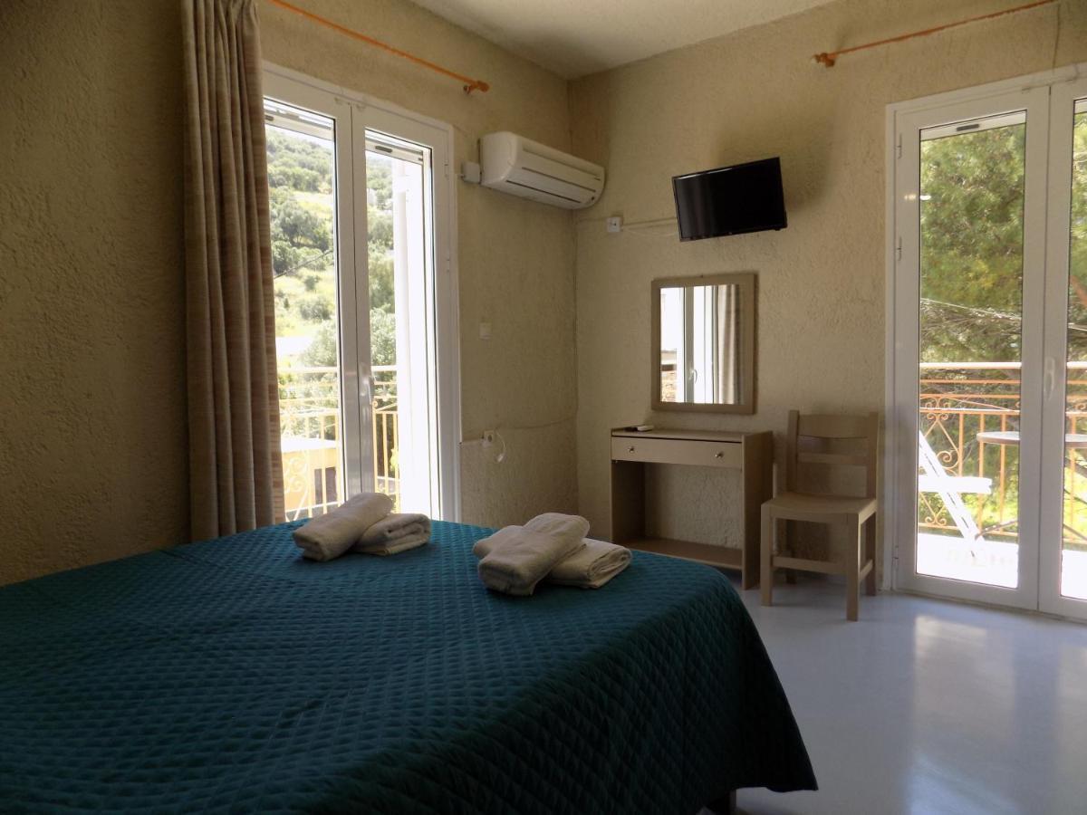 Afrodite Spacious Apartments! Agia Efimia 외부 사진