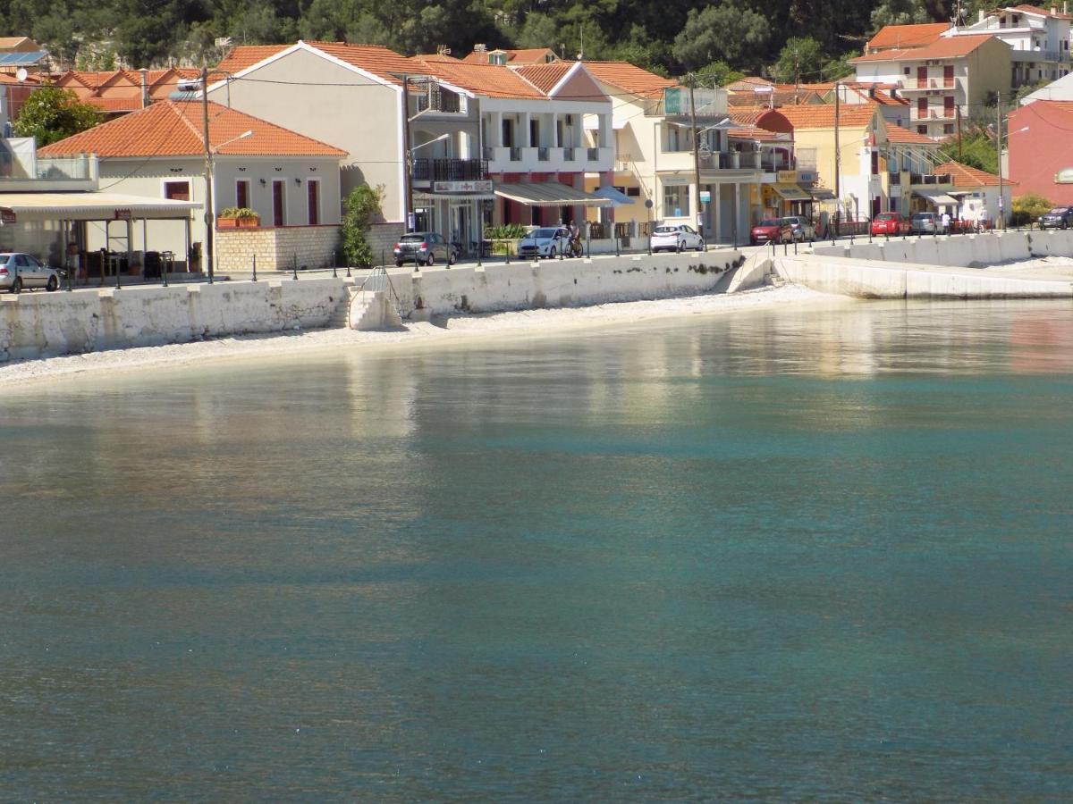 Afrodite Spacious Apartments! Agia Efimia 외부 사진