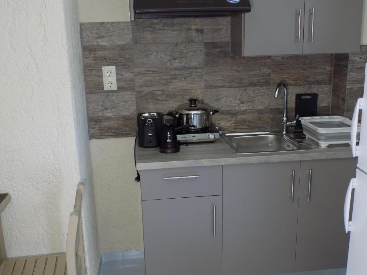 Afrodite Spacious Apartments! Agia Efimia 외부 사진