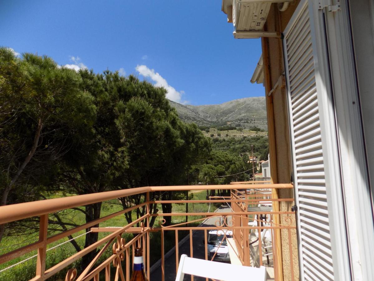 Afrodite Spacious Apartments! Agia Efimia 외부 사진