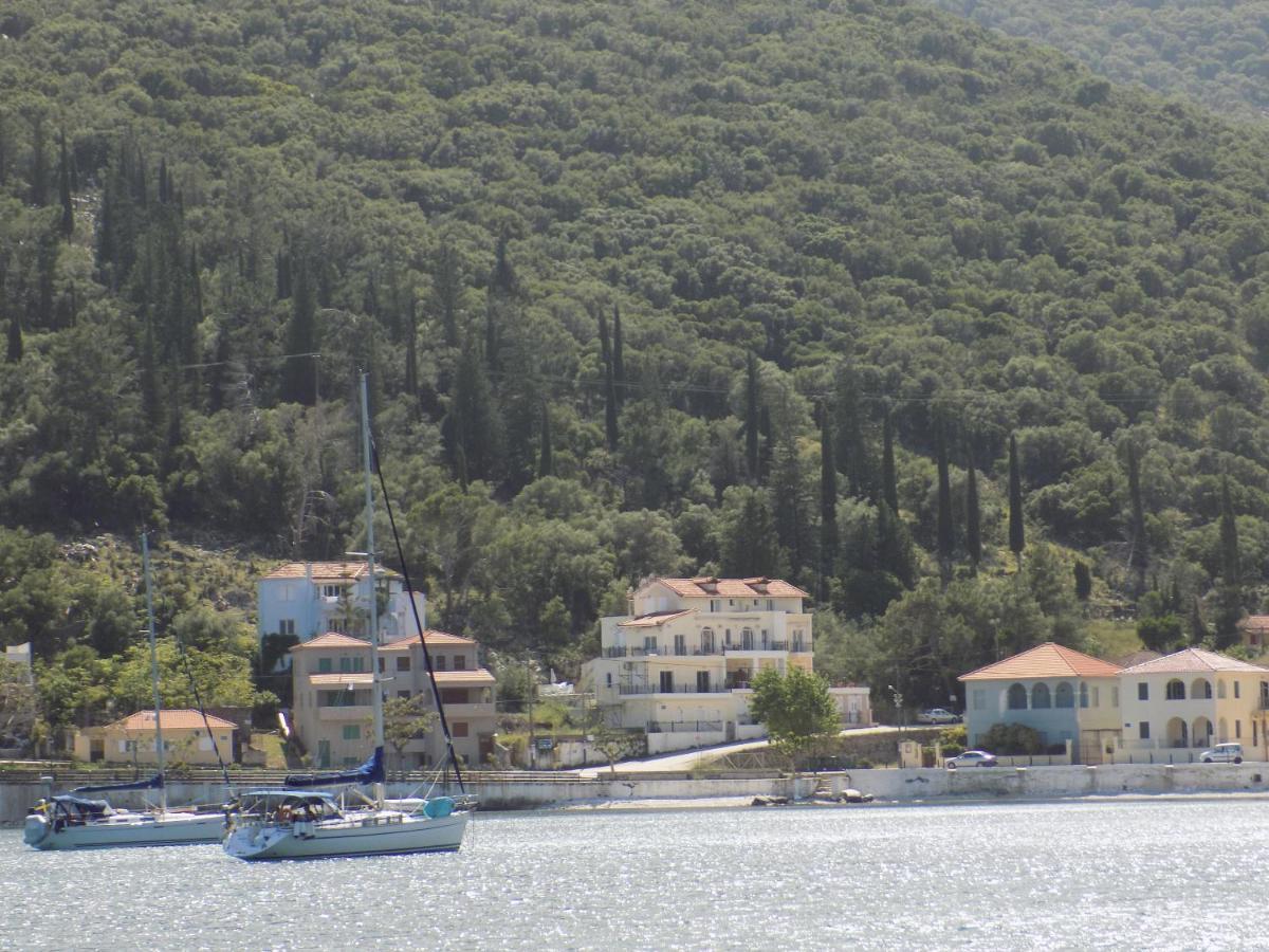 Afrodite Spacious Apartments! Agia Efimia 외부 사진