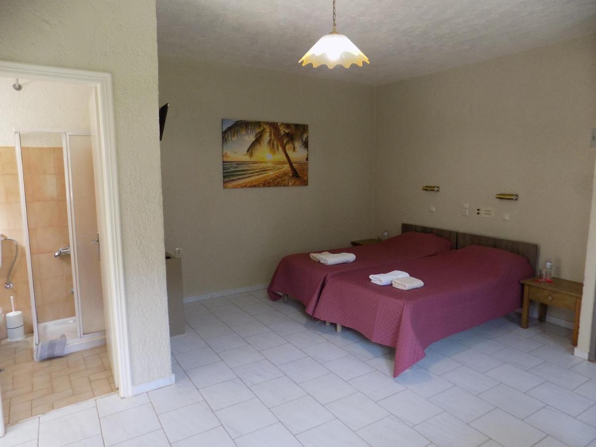 Afrodite Spacious Apartments! Agia Efimia 외부 사진