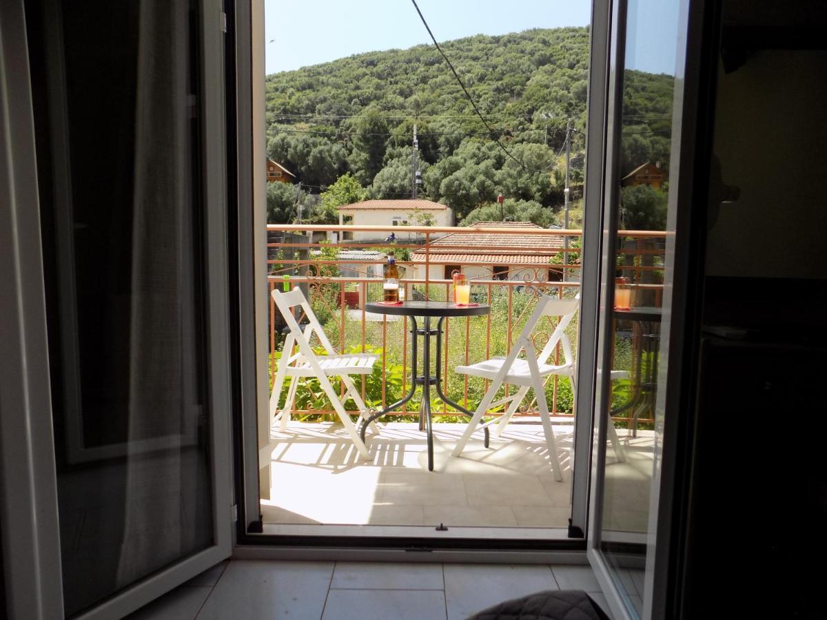 Afrodite Spacious Apartments! Agia Efimia 외부 사진